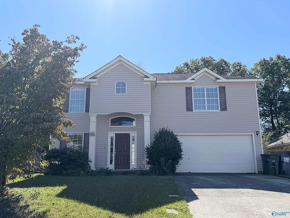 2613 Bonnie Oaks Dr SW