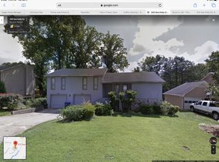 325 Sea Holly Cir, Roswell, GA 30076