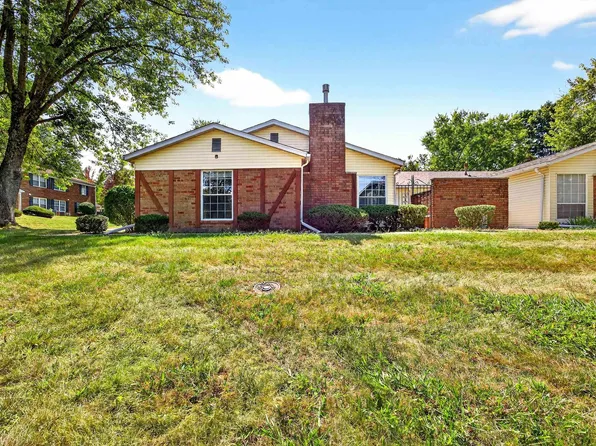 3302 S Commons Dr, Bloomington, IN 47401