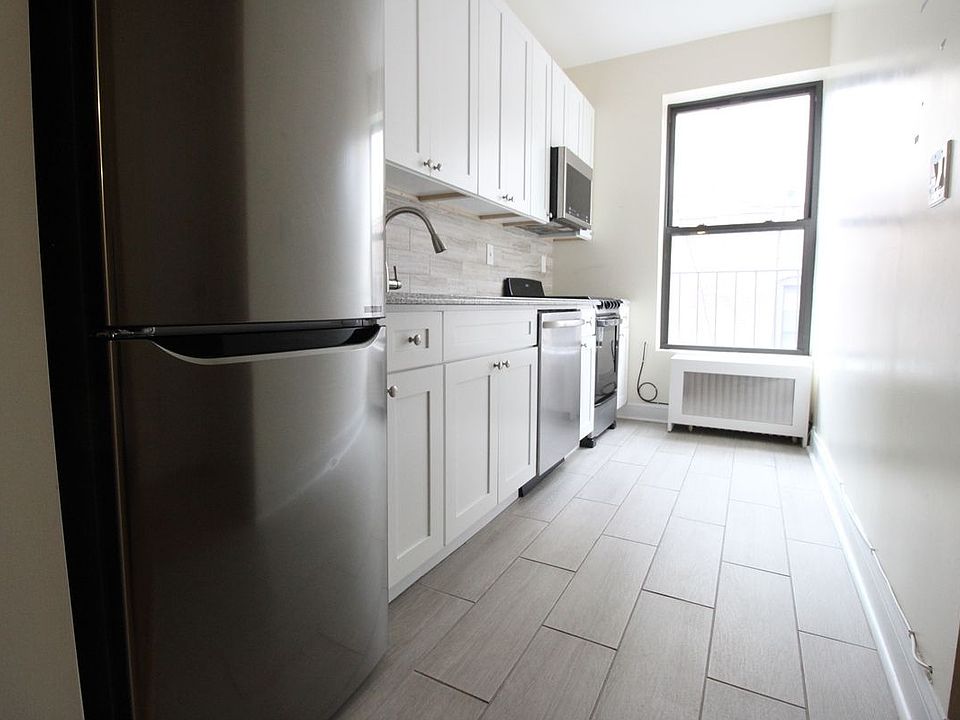 1st image of 772 Amsterdam Ave APT 4S