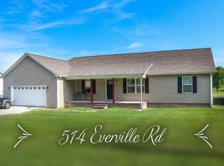 514 Everville Dr, Livingston, TN 38570