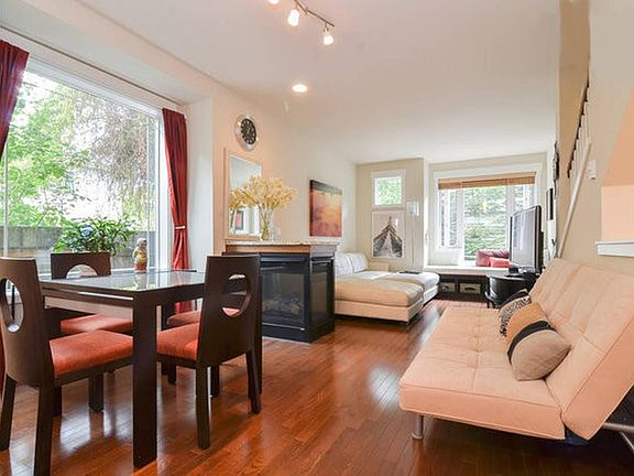 3rd image of 1410 E Olive St #1410