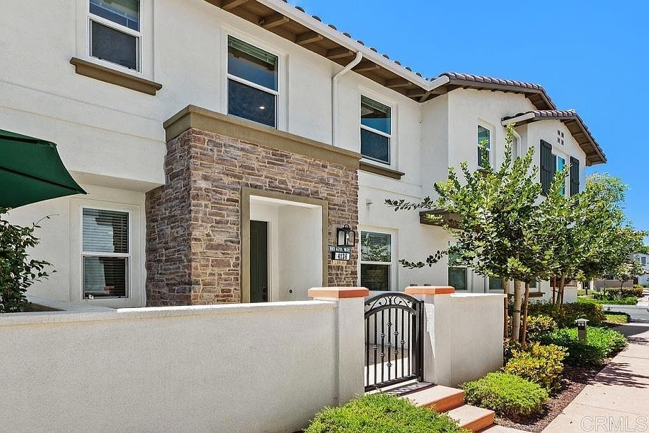 1st image of 4136 Rio Azul Way