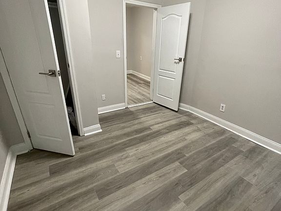 5th image of 330 50th St APT 32