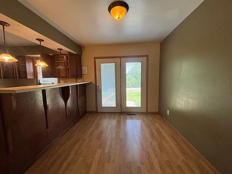 1714 Glenwood Ave — Photo 5
