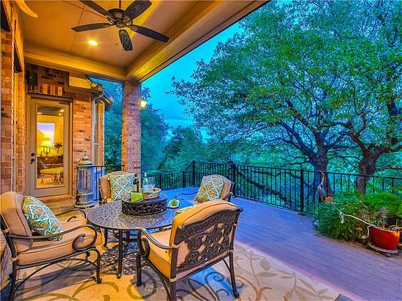 3rd image of 225 Santaluz Ln