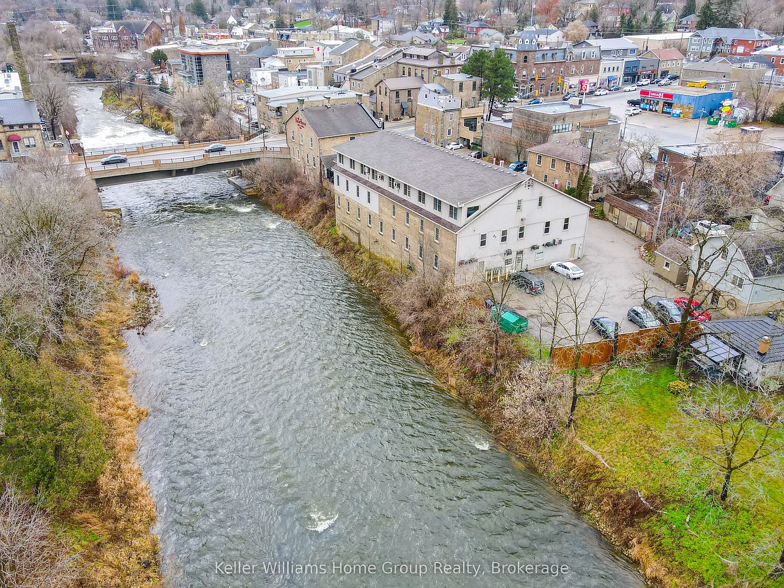 2 bed, $2,050 — Photo 3