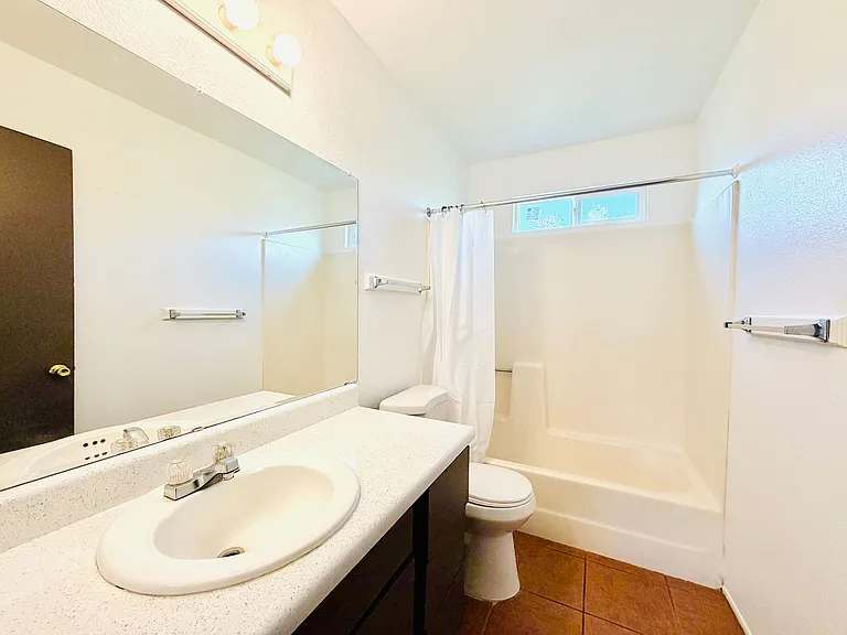 Sentinel Villas Tucson — Photo 8