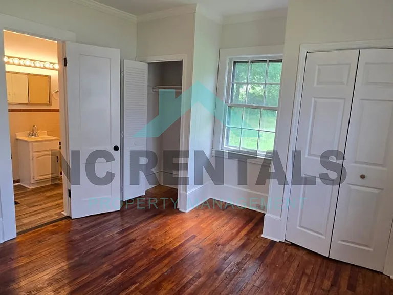 1318 Front St — Photo 20
