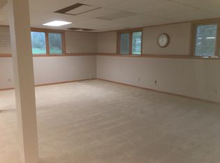 8025 Popp Rd, Fort Wayne, IN 46845