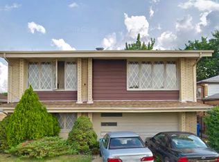 2738 W 85th St, Chicago, IL 60652