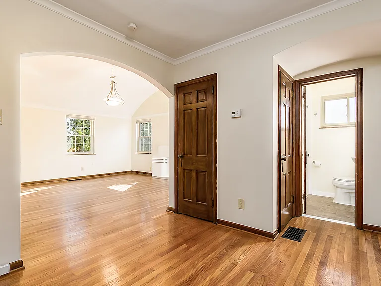 1653 Westwood Ave #D — Photo 9