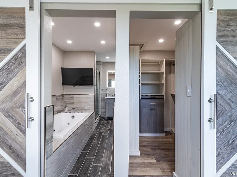 1535 Ala Amoamo St — Photo 19