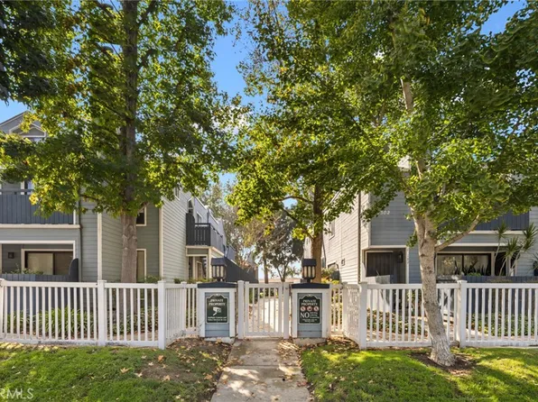 7300 Quill Dr APT 201, Downey, CA 90242