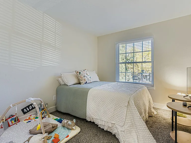 6276 Nassau Ct — Photo 17
