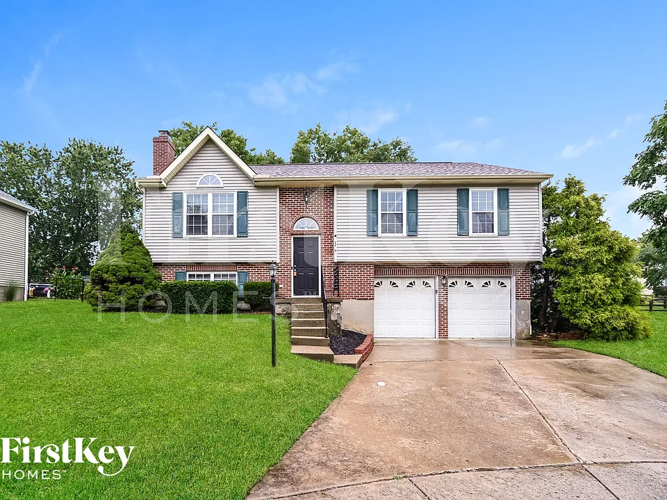2214 Harmony Ct