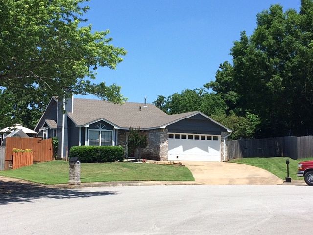 1st image of 4055 N Abington Ct