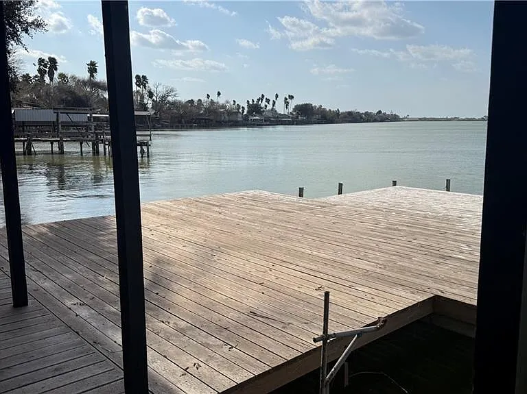 8504 Lago Vista Dr — Photo 22