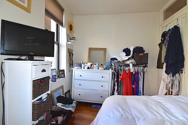 Rented by J Misrahi Realty Corp | media 7