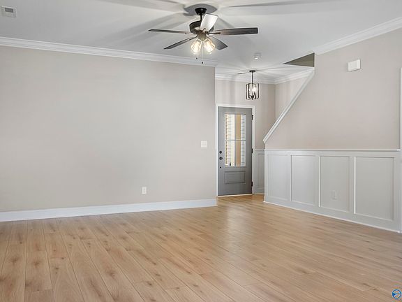 3rd image of 163 Susan Lynn Dr #3