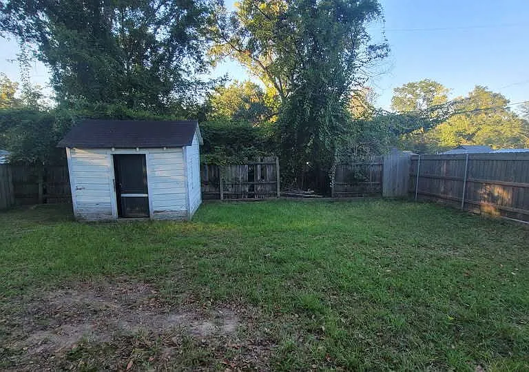 701 E Pinecrest Dr — Photo 10