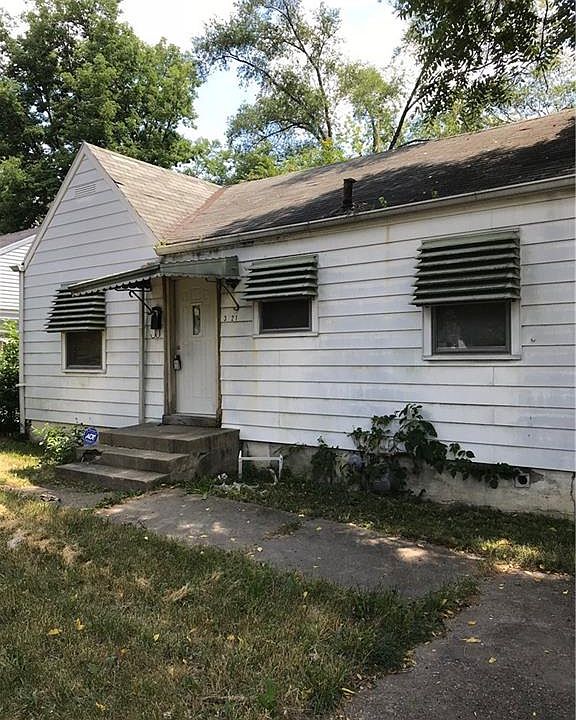 1st image of 3421 N Colorado Ave