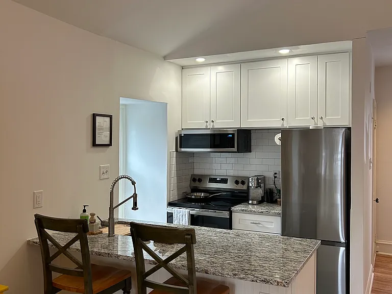 5928 Pulaski Ave #3 — Photo 6