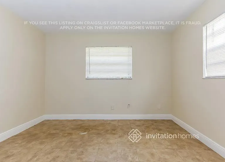 7441 Douglas St — Photo 10
