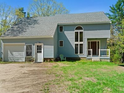 25 Vail Road, Center Barnstead, NH, 03225