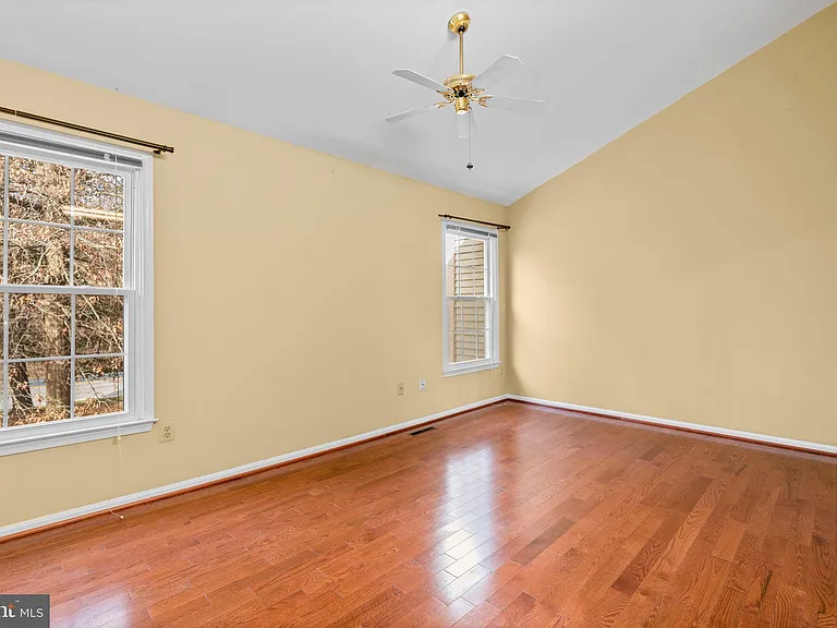 8871 Manahan Dr — Photo 13