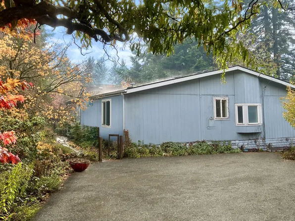 5800 Billings Rd, Mount Hood Parkdale, OR 97041