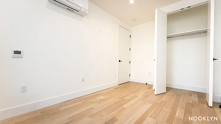 Rented by Nooklyn NYC LLC | media 36