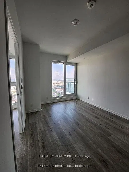 1 bed, $1,950 — Photo 4