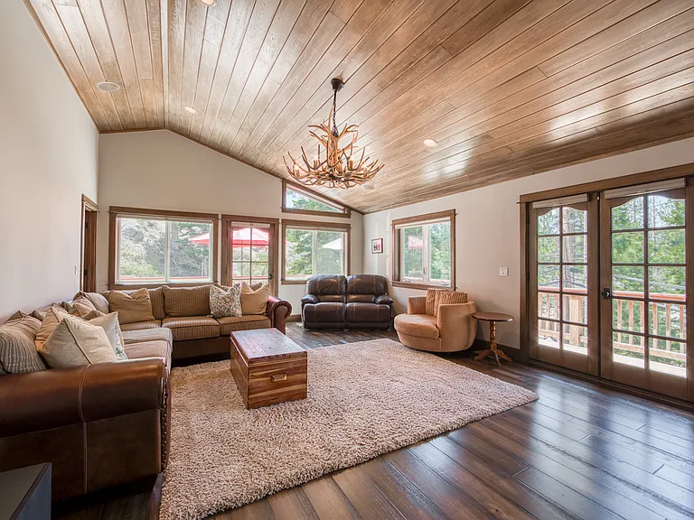 8204 Meeks Bay Ave — Photo 6