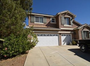 582 Quigley Ln, Perris, CA 92570