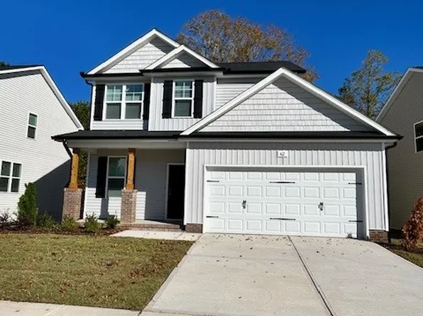 30 Favre St, Clayton, NC 27527