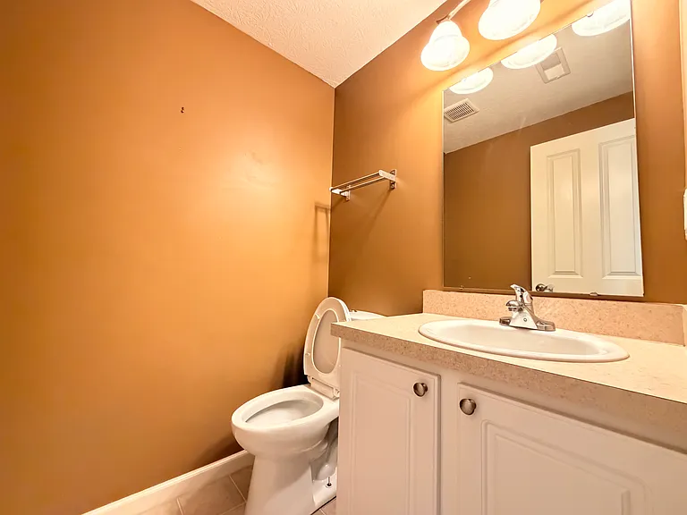 7408 Cayman Ln — Photo 12