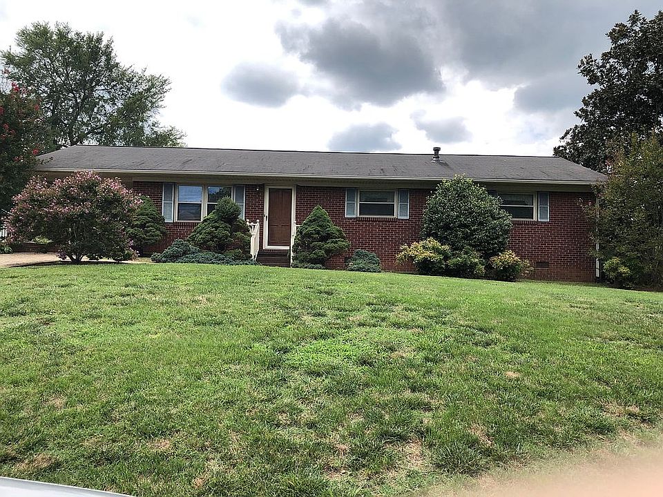 1st image of 919 Sharon Dr