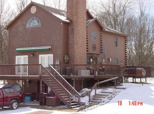 4189 Hunters Ln, Eaton Rapids, MI 48827