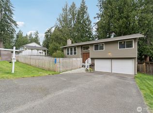 21312 NE 60th Place, Redmond, WA