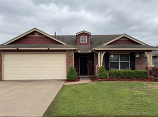 8746 E 160th Pl S, Bixby, OK 74008