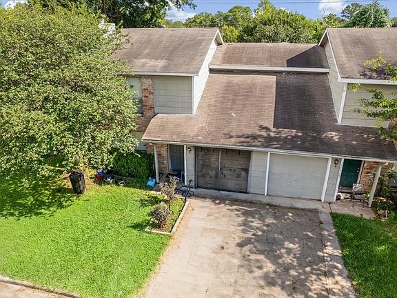 2nd image of 10028 Spring Place Dr