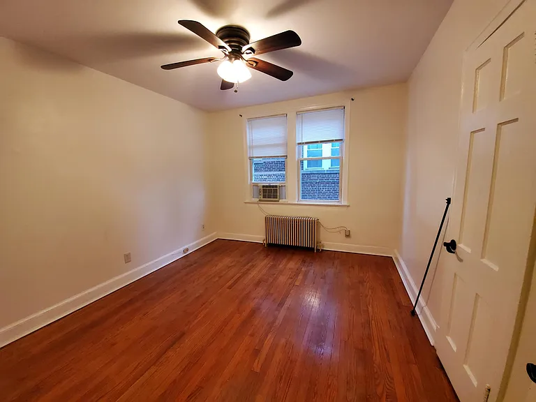 8619 Flower Ave #MIDDLE FLOOR — Photo 14
