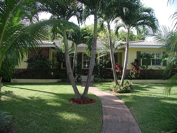 Botanical gardens surrounds this lovely home