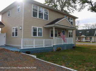 214 Riverside Dr N, Brick, NJ 08724