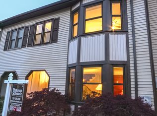 4920 Blossom Ln, Wilmington, DE 19808