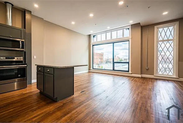 3800 Euclid Ave #109 — Photo 6