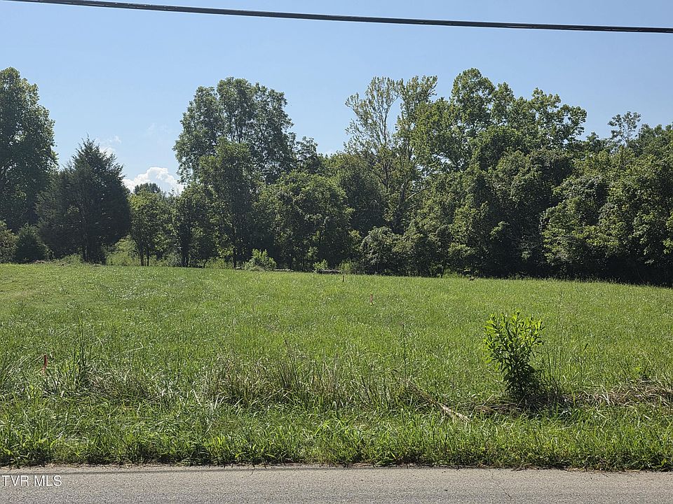 2nd image of 363 Buncombe Rd