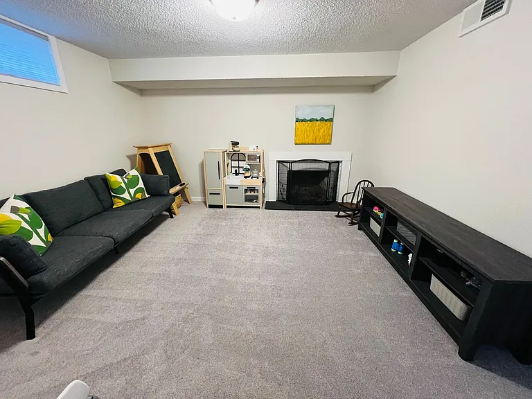 1305 Chestnut St — Photo 14