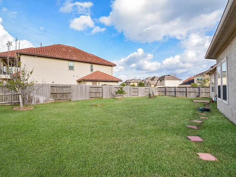 6302 Kennedy Hills Ct — Photo 48